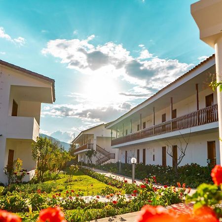 Hotel Agustos Urubamba Kültér fotó