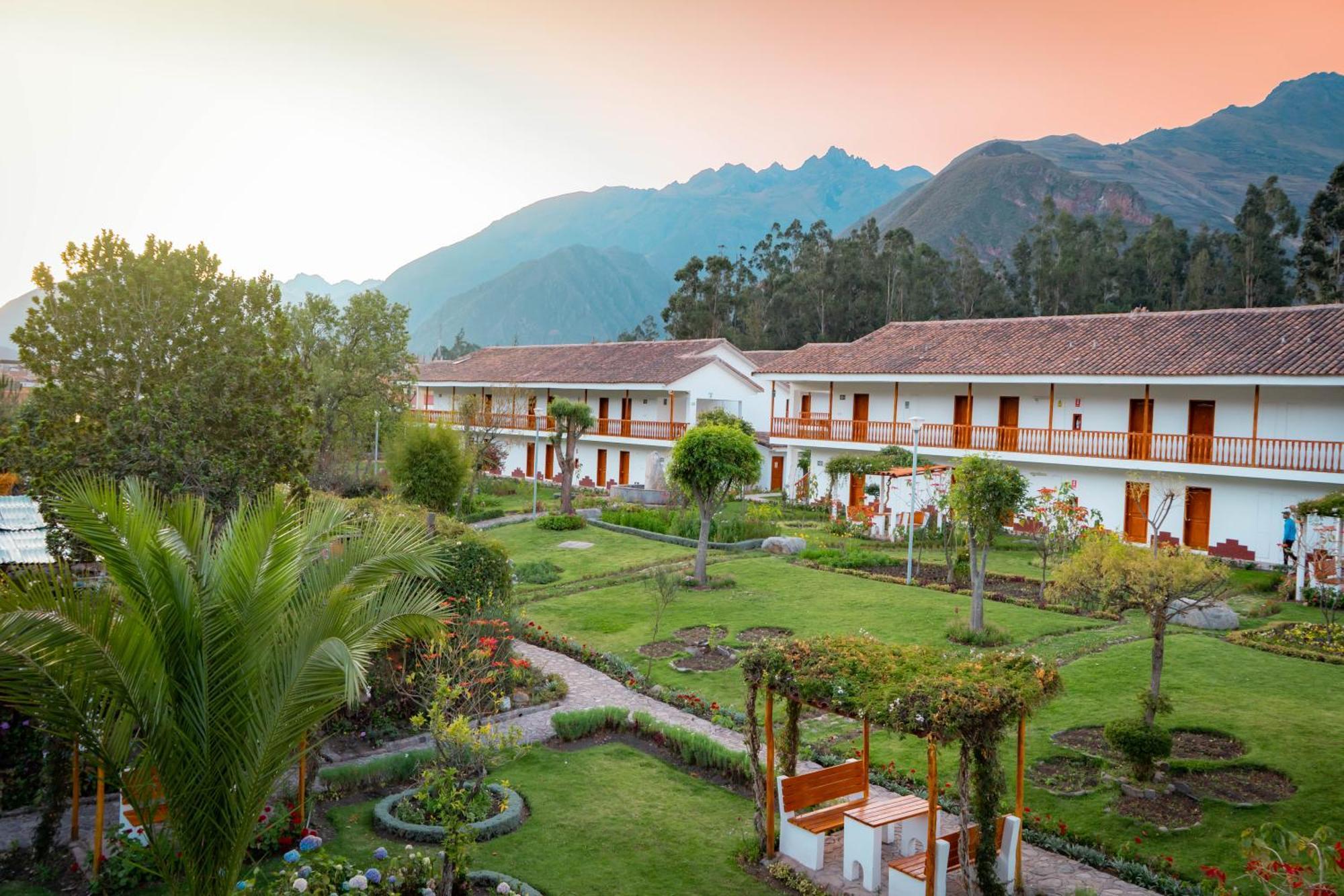 Hotel Agustos Urubamba Kültér fotó
